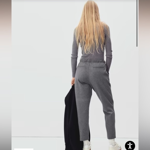- Everlane The Dream Pant Gray Heather - Picture 2 of 13